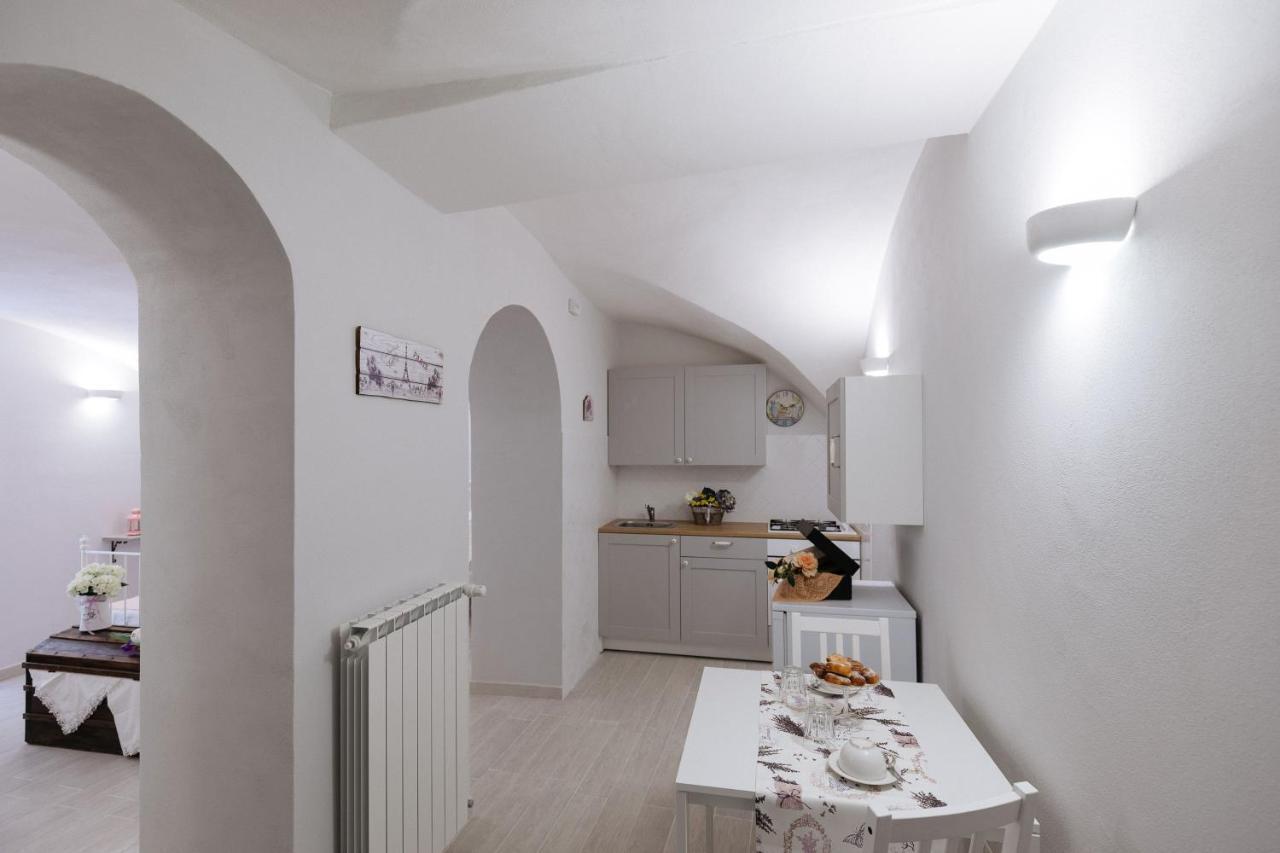 La Casa Di Aneti Apartment Dolceacqua Exterior photo